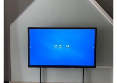 MONITEUR TACTILE